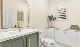 3960 Plateau Pl, Carlsbad, CA 92010