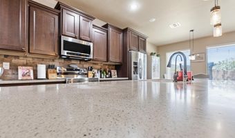1025 La Bajada Dr, Alamogordo, NM 88310