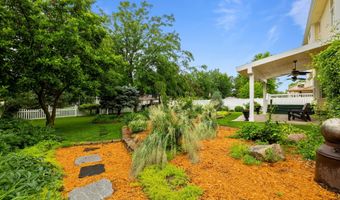 1214 Sandalwood Ct SW, Altoona, IA 50009