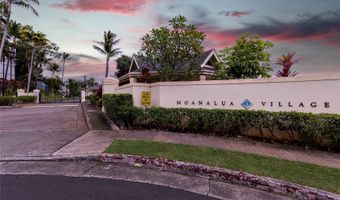 1317 Moanalualani Way 13C, Honolulu, HI 96819