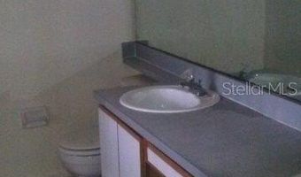 2026 LARKWOOD Dr, Apopka, FL 32703