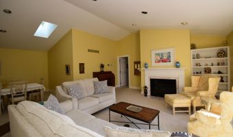 15 Ash Hill Ct, Batesville, IN 47006