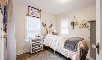 12 Clarendon St, Albion, NY 14411