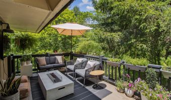 15 Elm Ct, Highlands, NC 28741