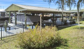 1621 SPRING GARDEN Dr, Astor, FL 32102