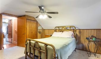 75 Crescent Ave, Cranston, RI 02910