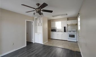 118 YORKE St A, Belle Chasse, LA 70037