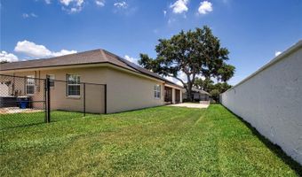 905 SQUARE LAKE Dr, Bartow, FL 33830