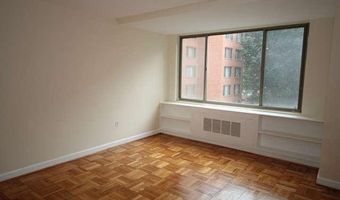 1121 ARLINGTON Blvd 445, Arlington, VA 22209