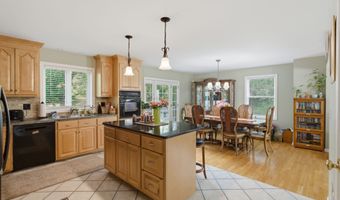 71 Bishop St, Bristol, CT 06010