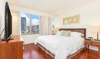 223 Saratoga Rd 1103, Honolulu, HI 96815
