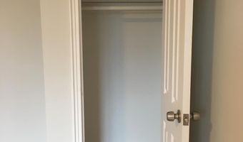 1722 N QUINN St 203, Arlington, VA 22209
