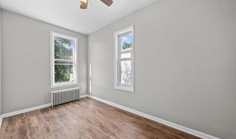 34 W 18TH St, Bayonne, NJ 07002