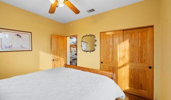 10711 MODESTO Ave NE, Albuquerque, NM 87122