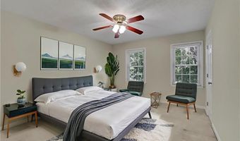 835 Lakeshore Dr NW, Berkeley Lake, GA 30096