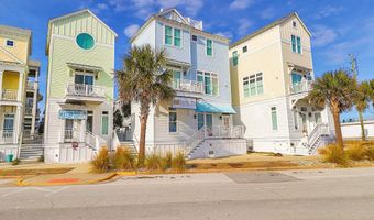 108 West Dr B, Atlantic Beach, NC 28512