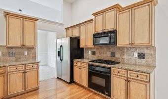 738 York View Dr, Auburn, GA 30011