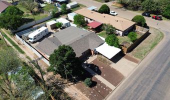 1512 Avenue K, Abernathy, TX 79311