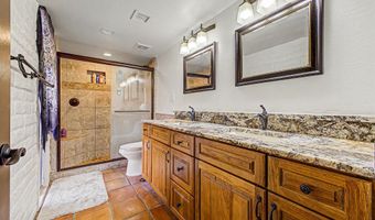 6510 E DIXILETA Dr, Cave Creek, AZ 85331