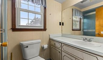 18607 Colonial Ct, Allen Park, MI 48101