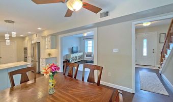 162 Ivy Hill Dr, Aberdeen, NJ 07747