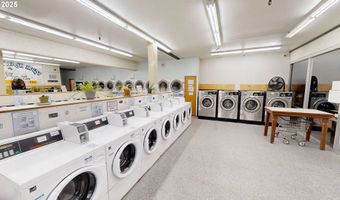 97900 SHOPPING CENTER Ave, Brookings, OR 97415