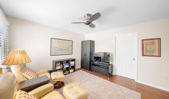 447 Sumark Way, Ann Arbor, MI 48103