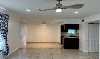 4340 NW 80th Ave, Coral Springs, FL 33065