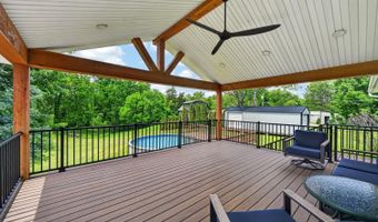 10377 Mount Jackson Ln, Aurora, IN 47001
