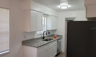 909 W CIRCLE St, Avon Park, FL 33825