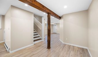 23 Lisa Dr, Barre, VT 05641