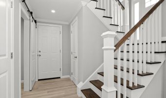 12 Cel Bret Dr, Danbury, CT 06810