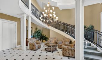 4854 EISENHOWER Ave 447, Alexandria, VA 22304