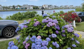 135 Lakeside Ave, Avon By The Sea, NJ 07717