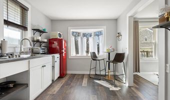 78 Ledgelawn Ave, Bar Harbor, ME 04609