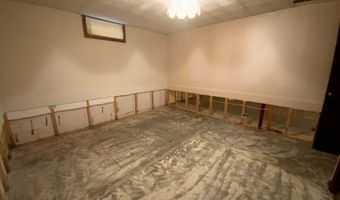 1405 E 3rd St, Alliance, NE 69301