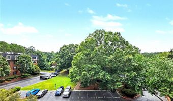 28402 Plantation Dr NE, Atlanta, GA 30324