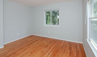 3187 Plymouth Rd Rd, Ann Arbor, MI 48105