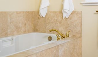 840 Seacliff Dr, Aptos, CA 95003