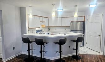 1573 Oakfield Dr, Ann Arbor, MI 48108