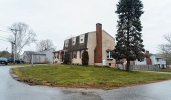 3 Mathews Ave, Bath, ME 04530