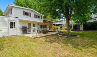 709 N PRYOR St, Alexandria, VA 22304