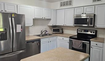 320 FORESTWAY Cir 107, Altamonte Springs, FL 32701