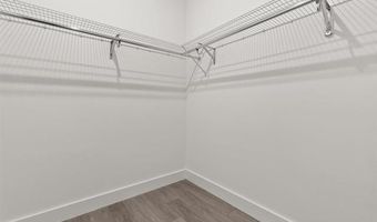 425 AVENUE C 305, Bayonne, NJ 07002