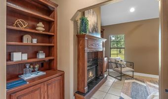 561 Linton Rd, Benton, LA 71006