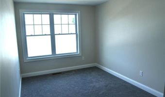 68 Greene St 5, Warwick, RI 02886