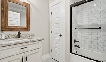 180 Laurel Ridge Ln, Ball Ground, GA 30107