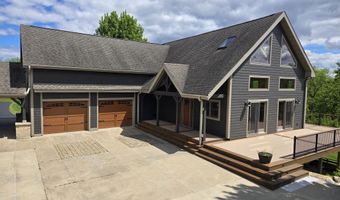 4845 N Hacker, Apple River, IL 61001