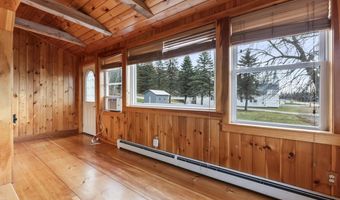 730 Beech Hill Rd, Auburn, ME 04210