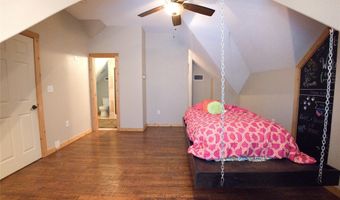 182 Lakeview Dr, Aledo, TX 76008
